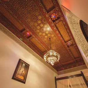 4* Couette-café Maya &